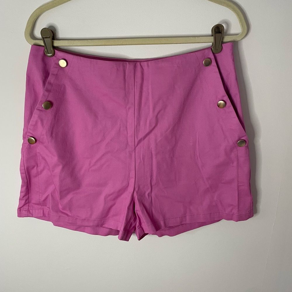 “Happily Grey” pink shorts NWT size XL